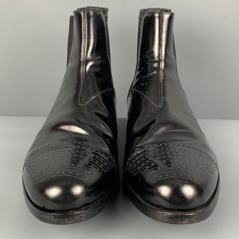 PRADA Bottines en cuir perforé noir taille 9