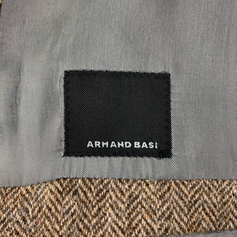 ARMAND BASI Size 44 Brown & Beige Herringbone Polyester Blend Sport Coat