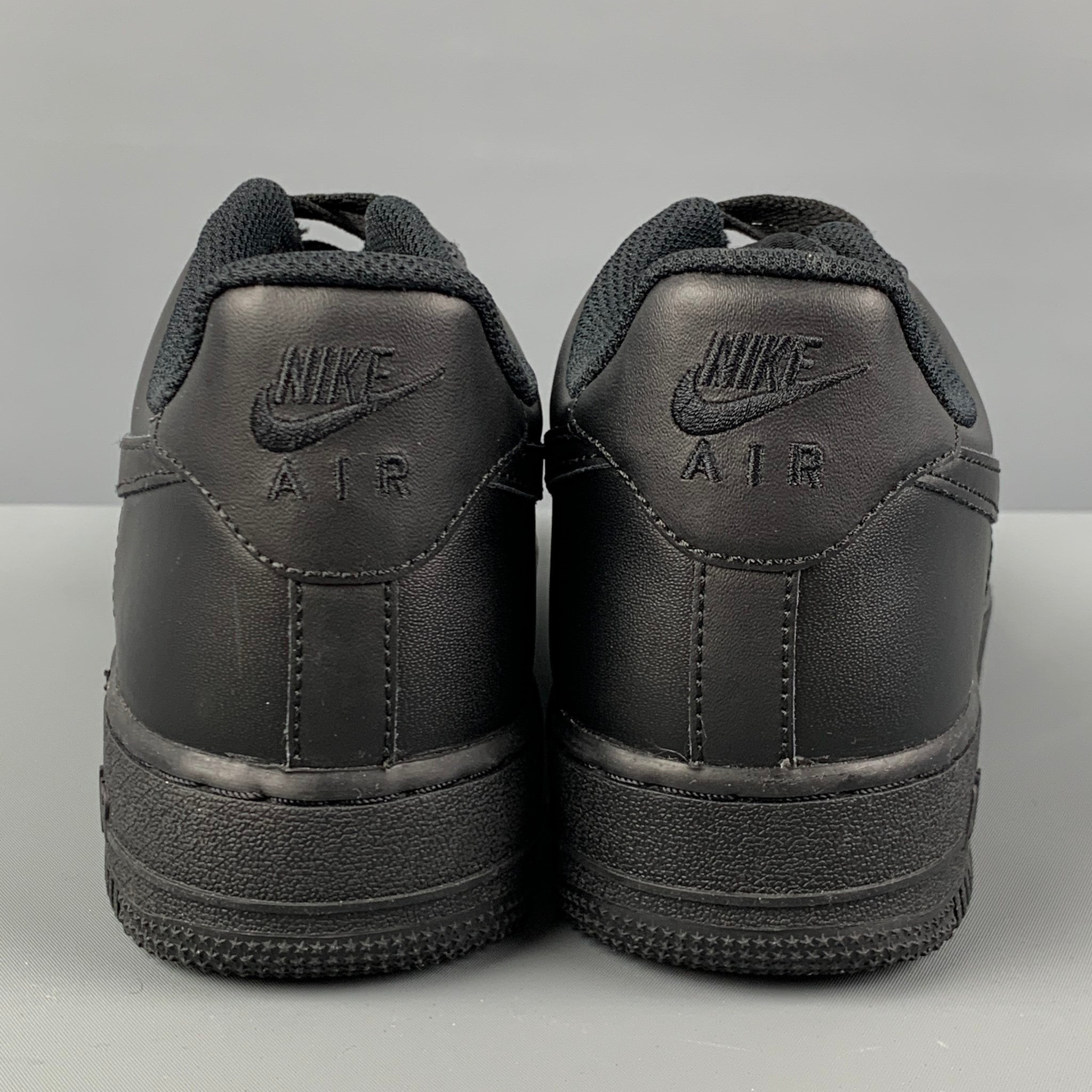 nike air force 1 black 8.5