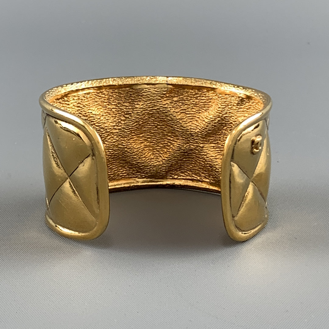 CHANEL Vintage 1970s Gold Tone Metal Quilted Cuff Bracelet