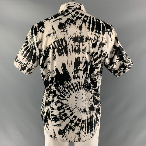 SSS WORLD CORP. Size XL White &  Black Print Polyester Camp Short Sleeve Shirt