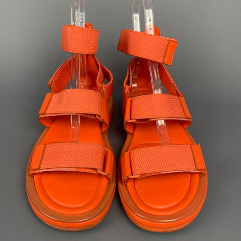 COLECCIÓN CALVIN KLEIN Talla 12 Sandalias con tiras de cuero naranja