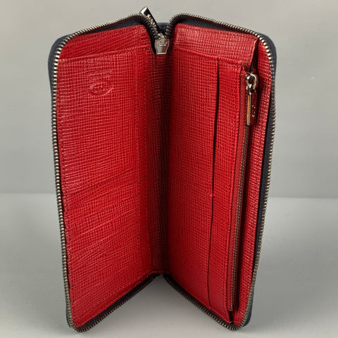 TOD'S Cartera de piel texturizada en rojo marino