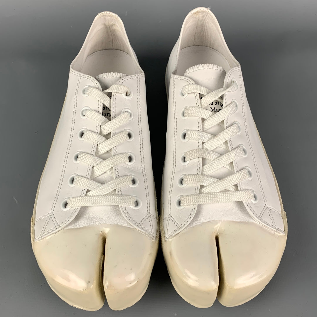 MAISON MARGIELA Size 11 White Canvas Low Top Tabi Sneakers