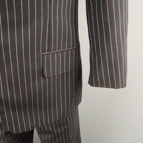 GUCCI Chest Size 42 Black & White Pinstripe Wool Notch Lapel 34 27 Suit
