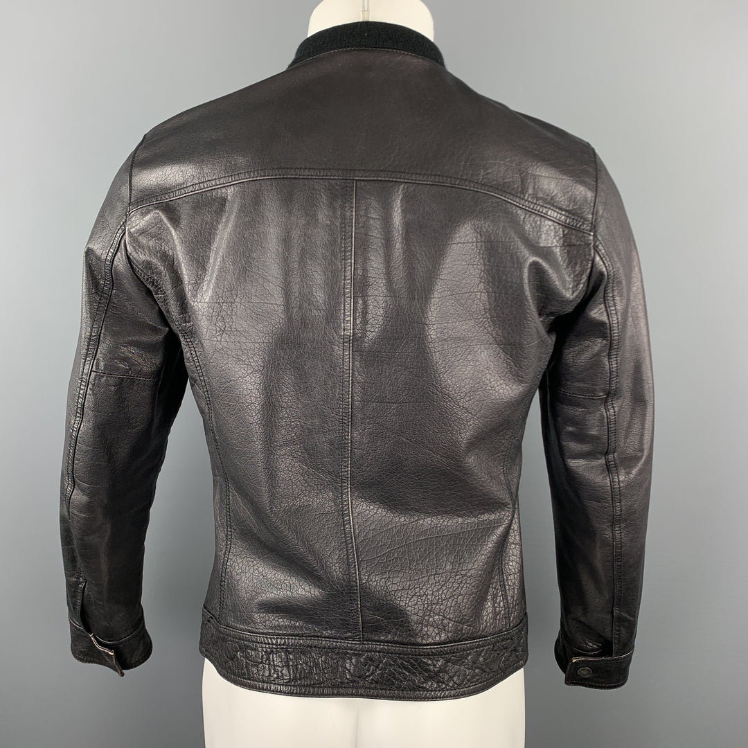 EMPORIO ARMANI Taille S Veste en cuir noir avec poches plaquées zippées et en détresse