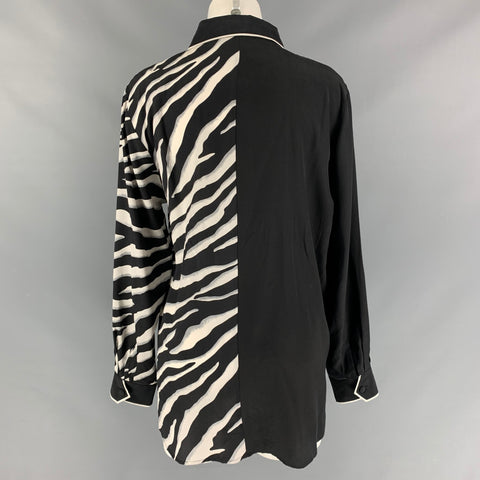 BOB MACKIE Talla M Blusa con botones y estampado de seda blanco y negro