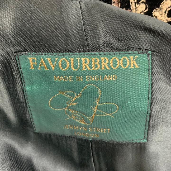 FAVOURBROOK Size 42 Black Gold Embroidery Buttoned Vest