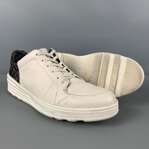 FENDI Talla 12 Zapatillas de deporte con cordones de cuero con logo blanco y marrón