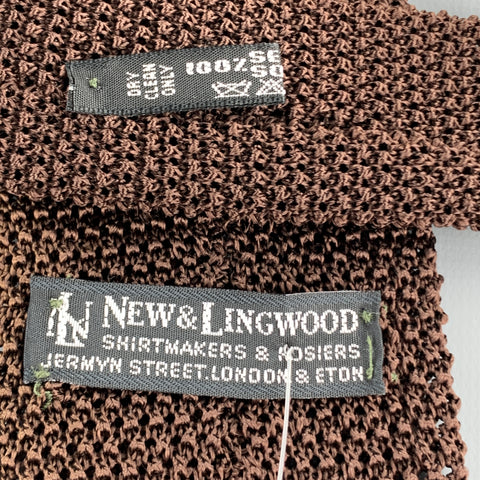 NEW & LINGWOOD Chocolate Brown Silk Textured Knit Tie