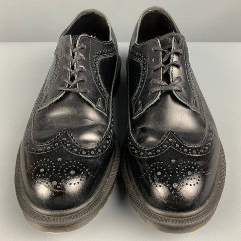DR. MARTENS Size 8 Black Perforated Leather Wingtip Lace Up Shoes