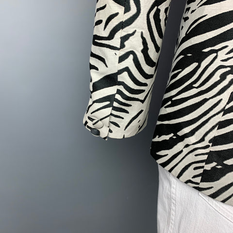 ROBERTO CAVALLI Size 42 Black & White Zebra Print Polyester Blend Sport Coat