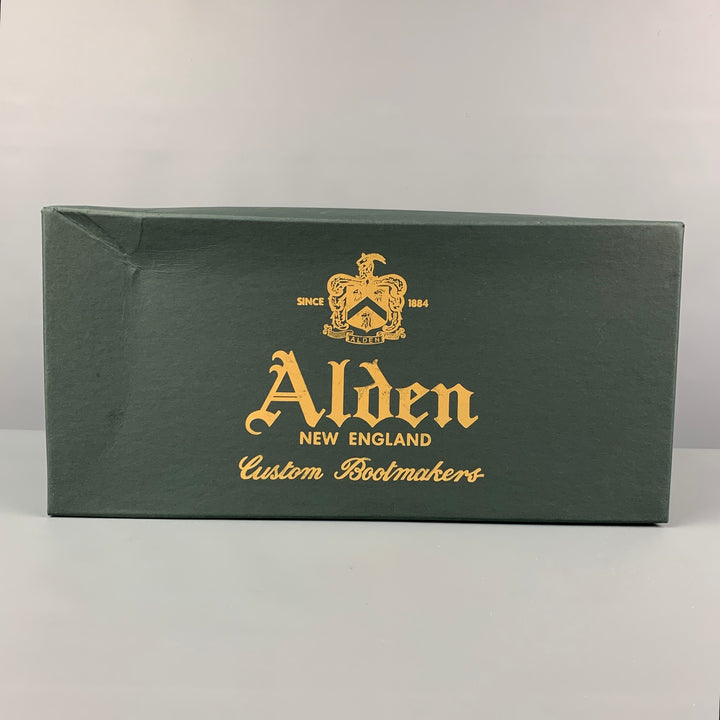 ALDEN Size 6.5 Brown Leather Chukka Boots