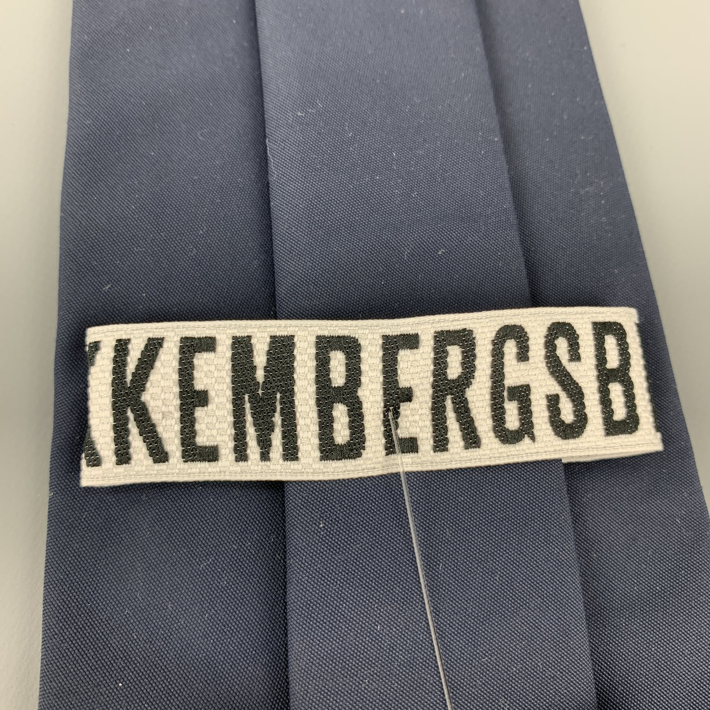 DIRK BIKKEMBERGS Solid Navy Twill Tie
