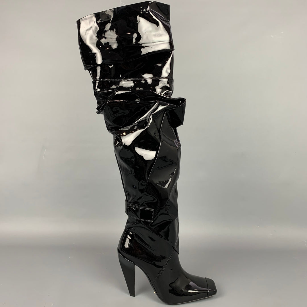 TOM FORD Size 7.5 Black Patent Leather Scrunched 105mm Boots