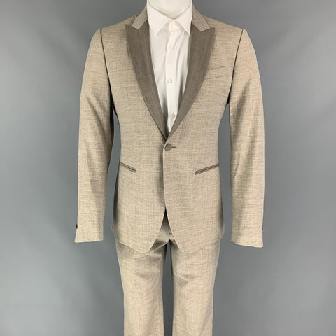 JOHN VARVATOS Size 38 Regular Oatmeal Heather Wool Blend Peak Lapel Suit