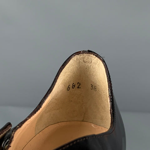CHRISTIAN LOUBOUTIN Talla 8 Zapatos Mary Jane de carey marrón