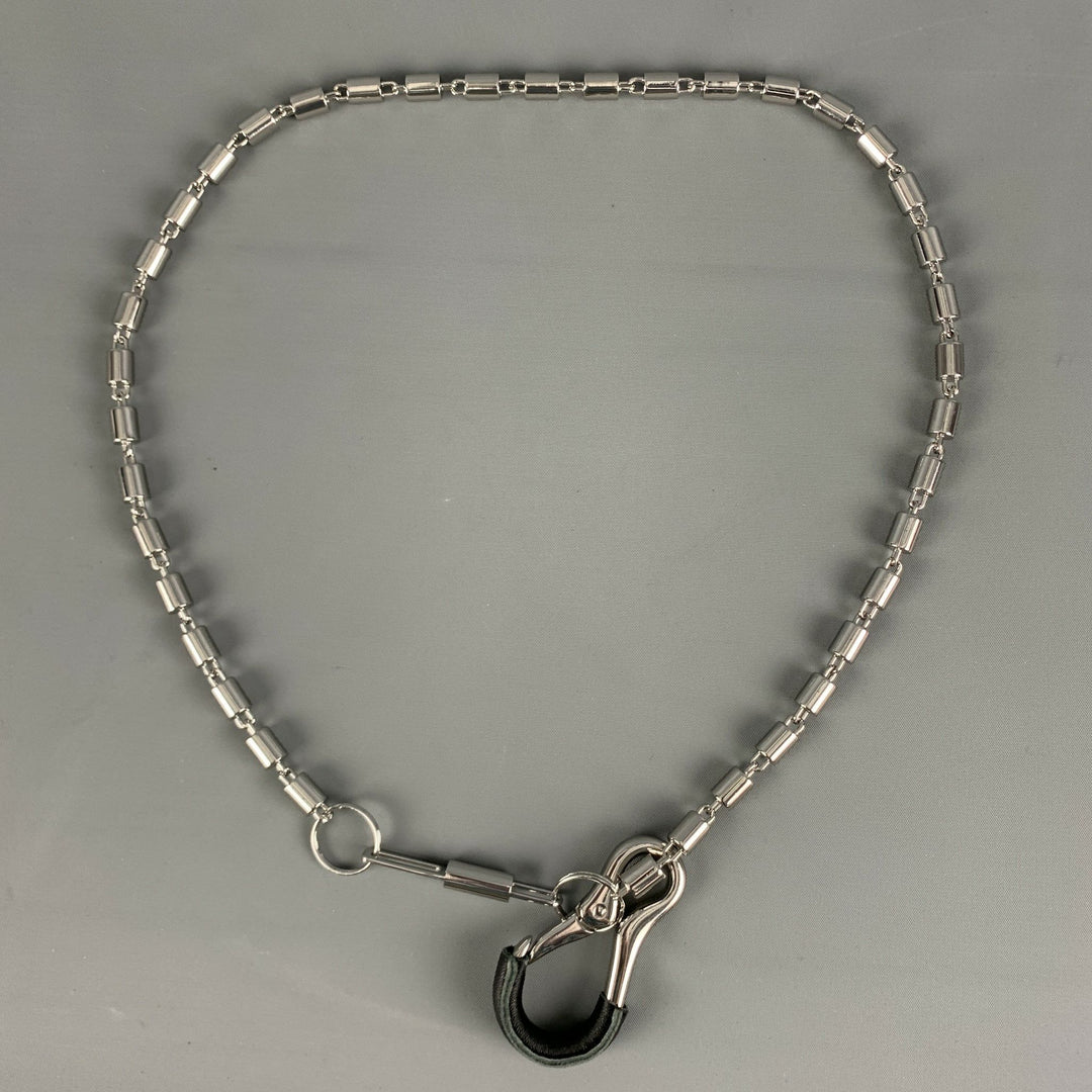 032C Silver Black Chain Link Metal Necklace