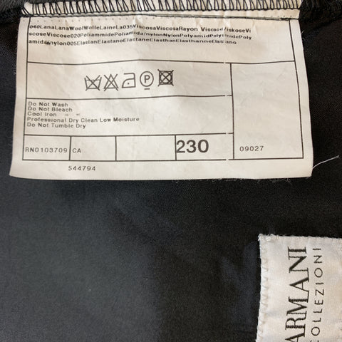 ARMANI COLLEZIONI Gilet Noir Tissus Mixtes Velours Boutonné Poitrine Taille 40