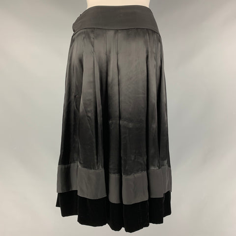 CHLOE Size 2 Black Silk Pleated Circle Skirt
