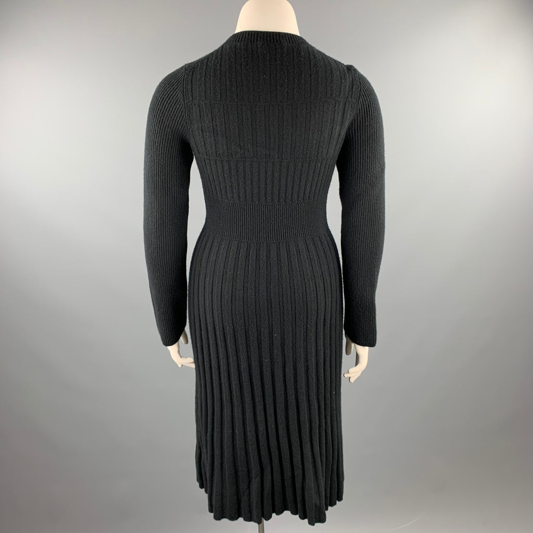 CHANEL Taille 10 Robe pull à col rond en laine plissée noire tricotée