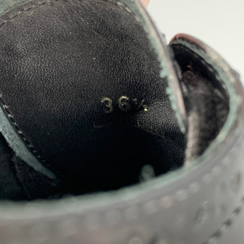 PRADA Talla 6.5 Zapatos con punta de ala perforada en negro, blanco y azul