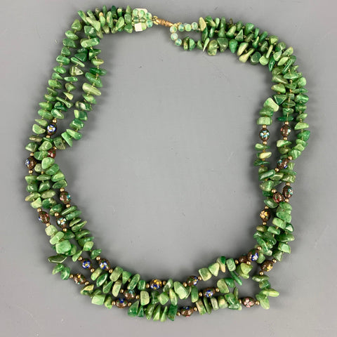 VINTAGE Collier en couches de pierre période verte
