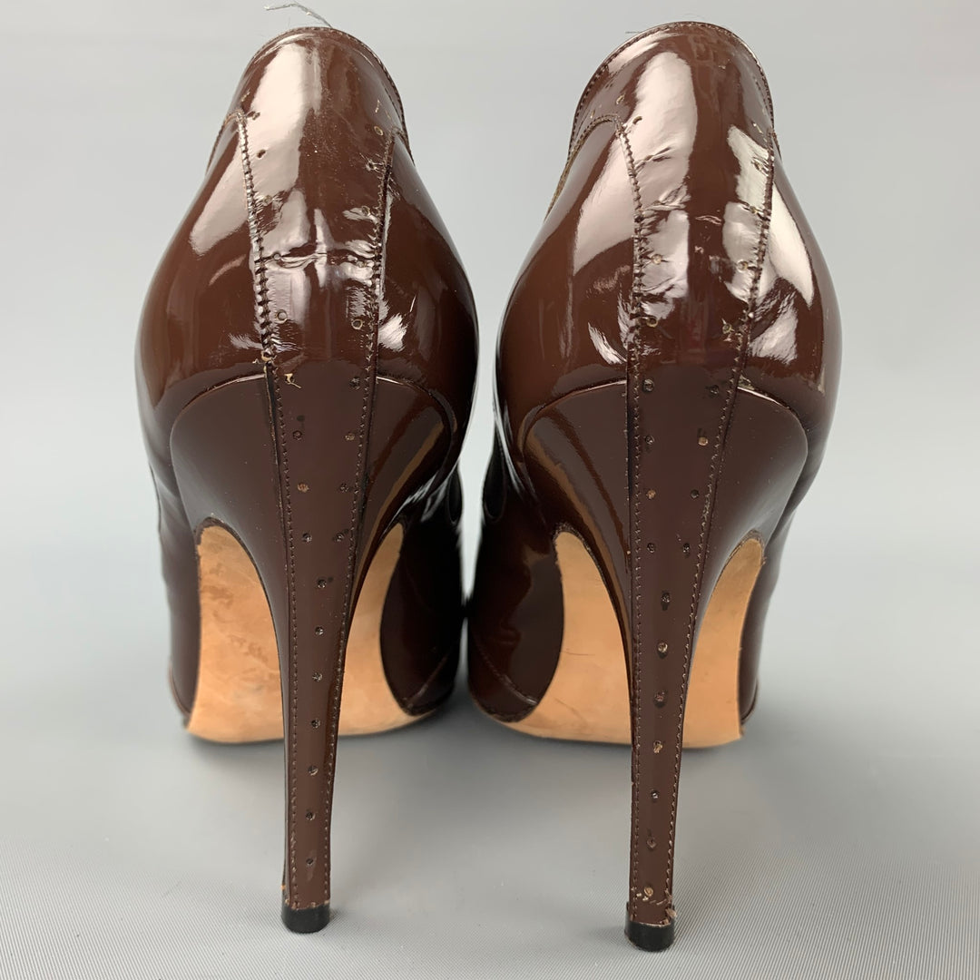 MANOLO BLAHNIK Size 8.5 Brown Patent Leather Booties