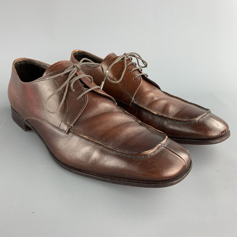 PRADA Taille 10 Chaussures à lacets en cuir antique marron à bout fendu