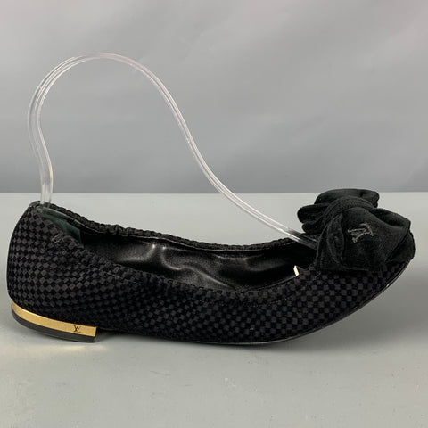 LOUIS VUITTON Talla 7 Bailarinas a cuadros de terciopelo negro