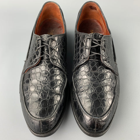 BANISTER SHOES Size 9 Black Embossed Leather Cap Toe Lace Up Shoes