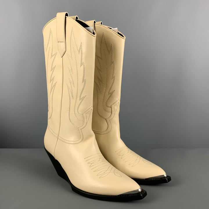 CELINE Size 8 Beige Leather Boots