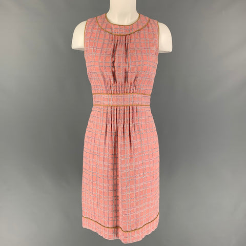 CHANEL B2483 04P Talla 4 Conjunto de 2 piezas de vestido bouclé rosa blanquecino