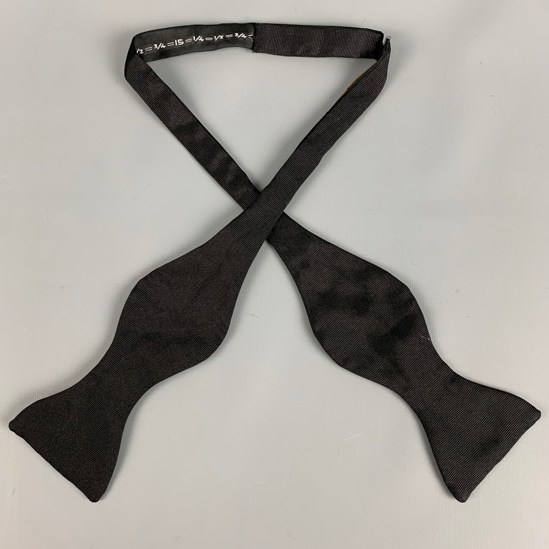 CRAVATE ROYALE Black Silk Bow Tie