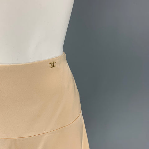 CHANEL AI098 03A Talla 4 Falda en capas de seda champán