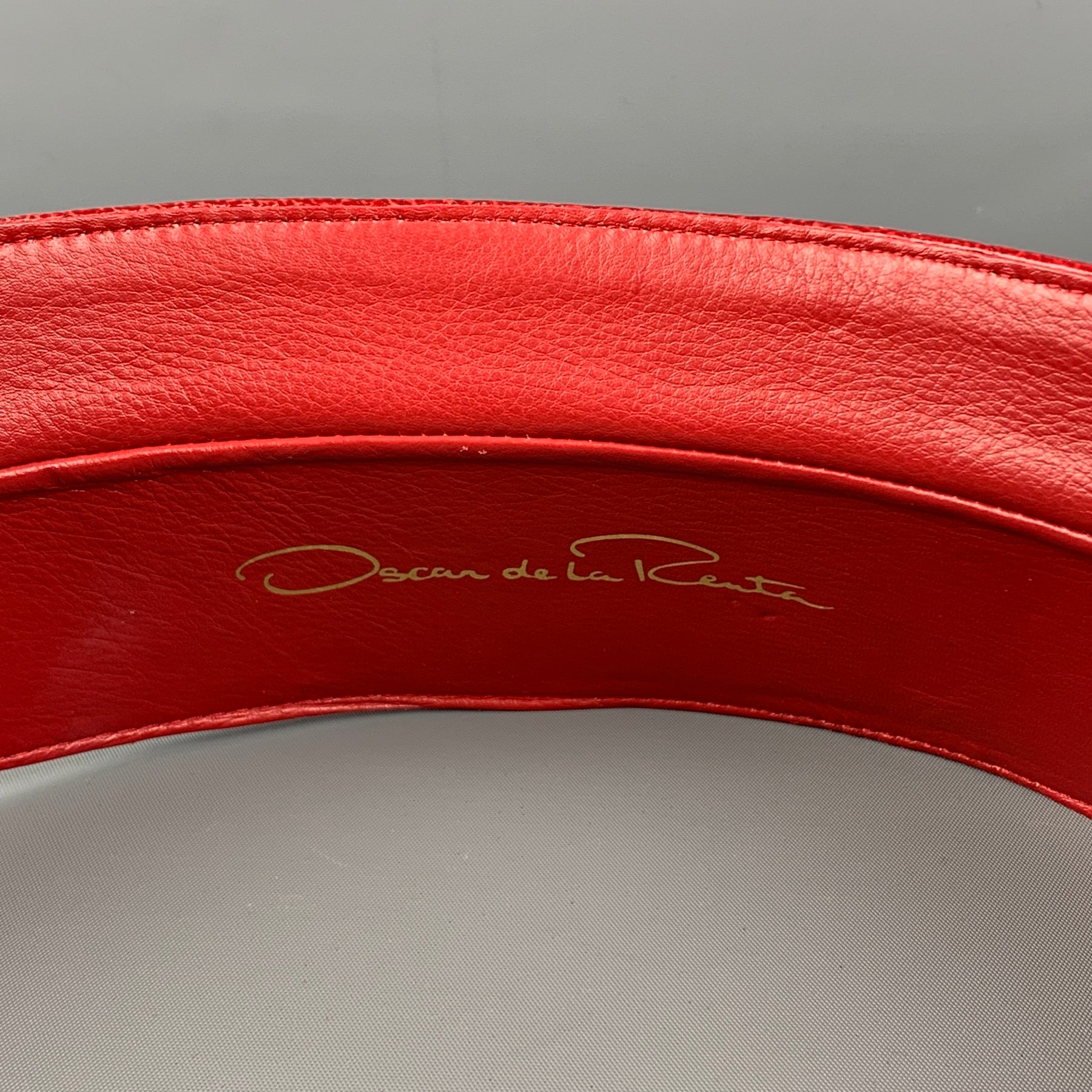 Red Oscar de la Renta Luxury Designer Belt Oscar de la Renta Belts | The RealReal main image 3