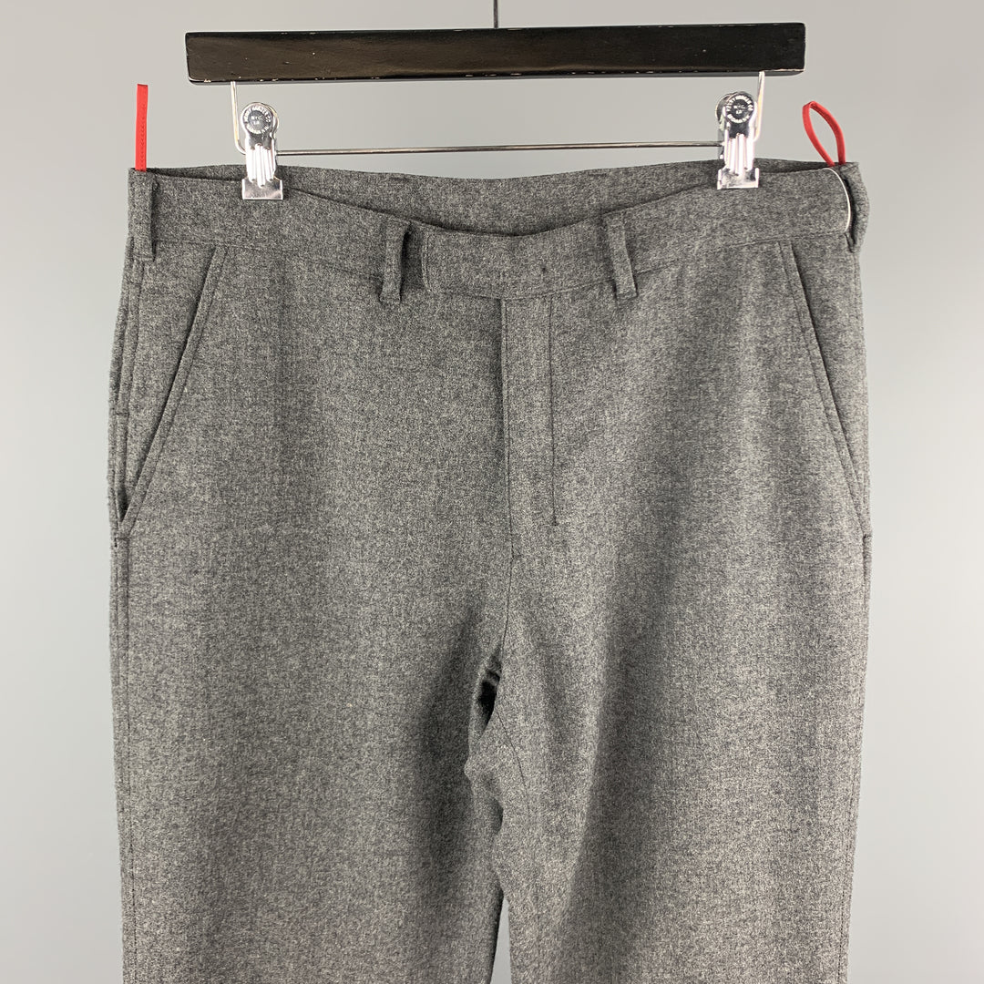 PRADA Pantalon décontracté zippé en laine mélangée grise taille 34