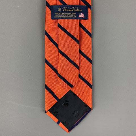 BROOKS BROTHERS Corbata de seda a rayas naranja y azul marino
