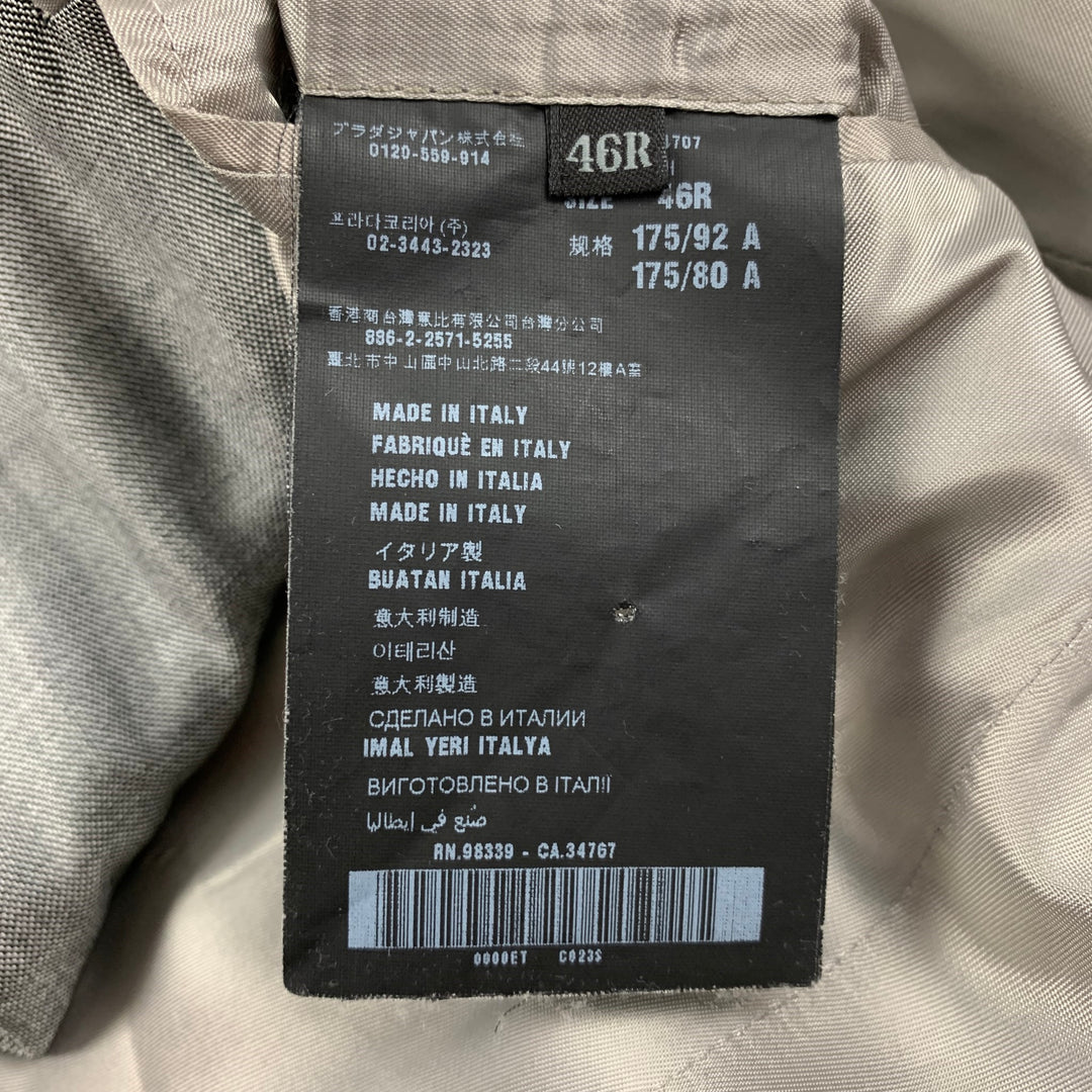 PRADA Taille 36 Costume à revers cranté en laine et soie gris clair
