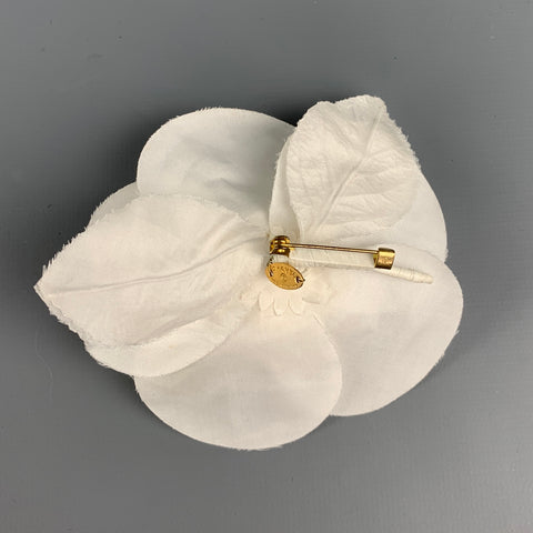 CHANEL White Silk Camelia Flower Brooch
