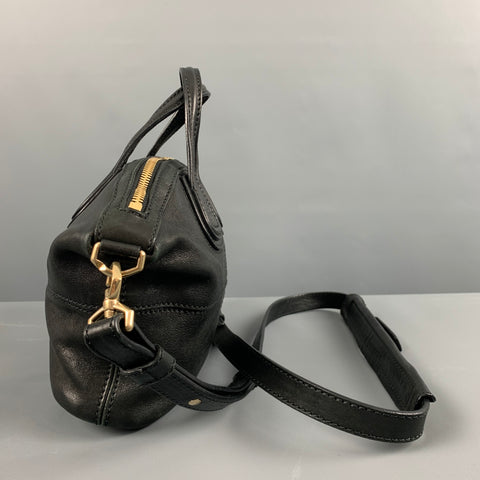 GIVENCHY Bolso cruzado de cuero negro