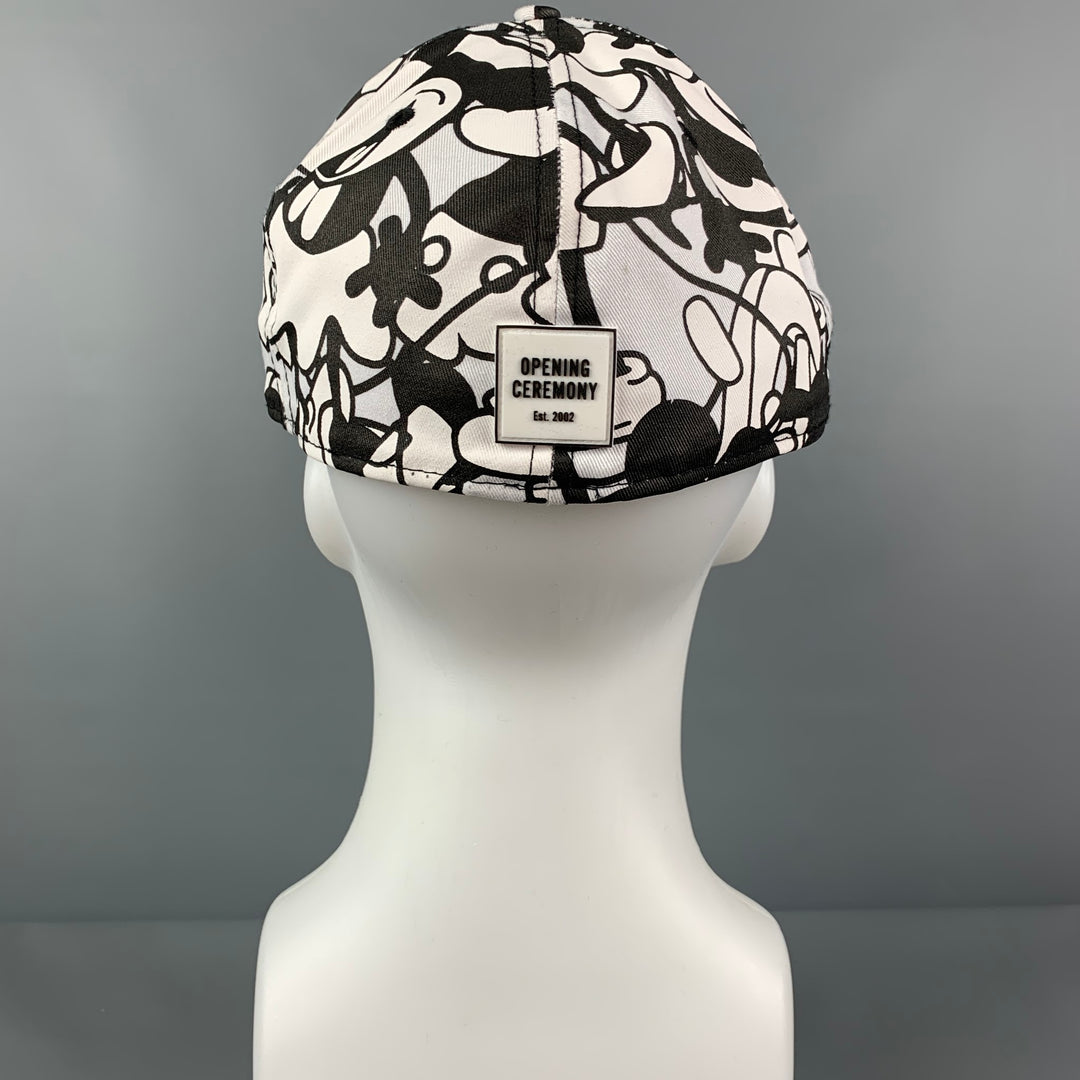 CÉRÉMONIE D'OUVERTURE x New Era Taille 8 Chapeau en coton Mickey Mouse noir blanc