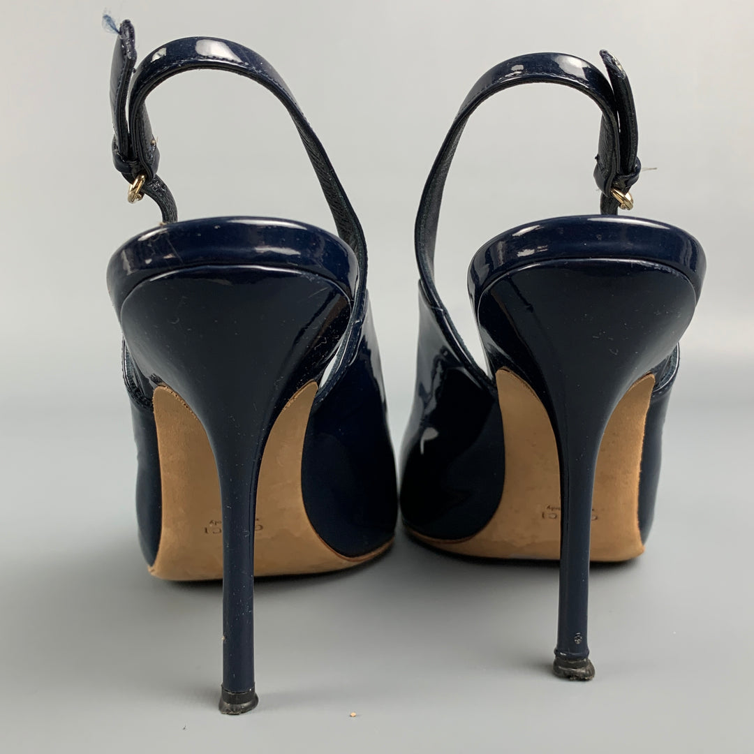 GUCCI Size 8 Navy Patent Leather Slingback Pumps