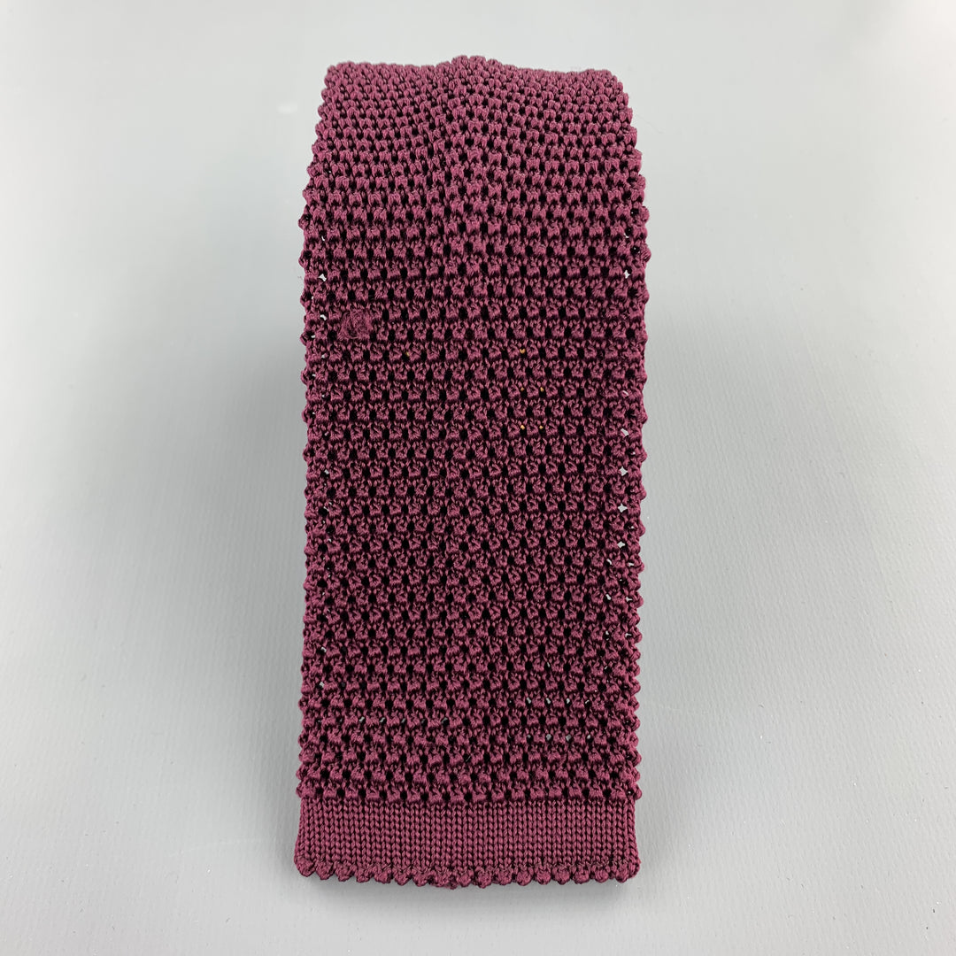 BUDD Raspberry Silk Textured Knit Tie