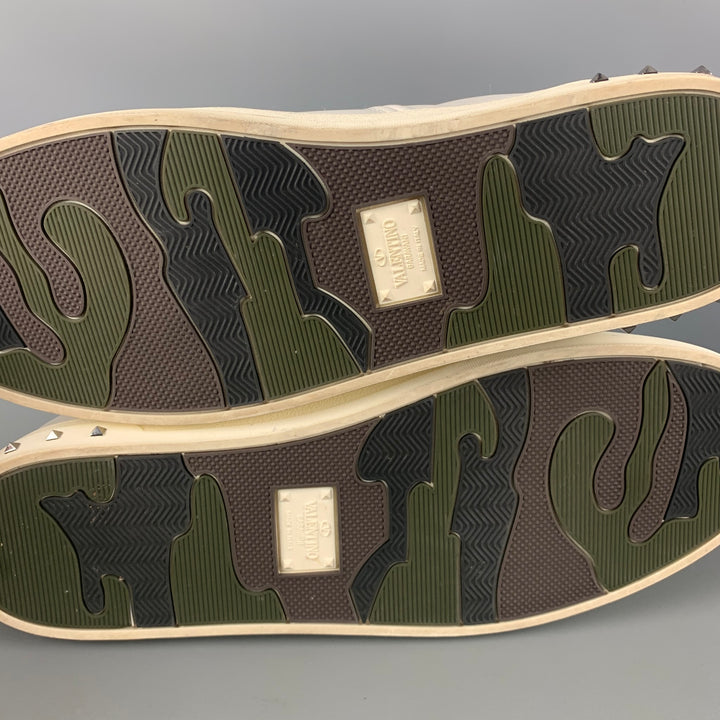 VALENTINO Taille 12 Baskets à lacets en cuir clouté blanc