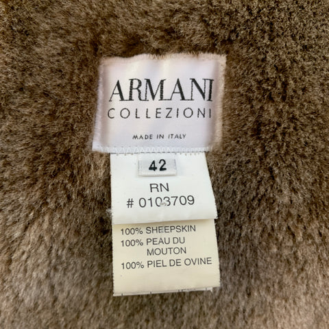 ARMANI COLLEZIONI Talla 42 Abrigo con botones de piel de oveja desgastada verde oliva