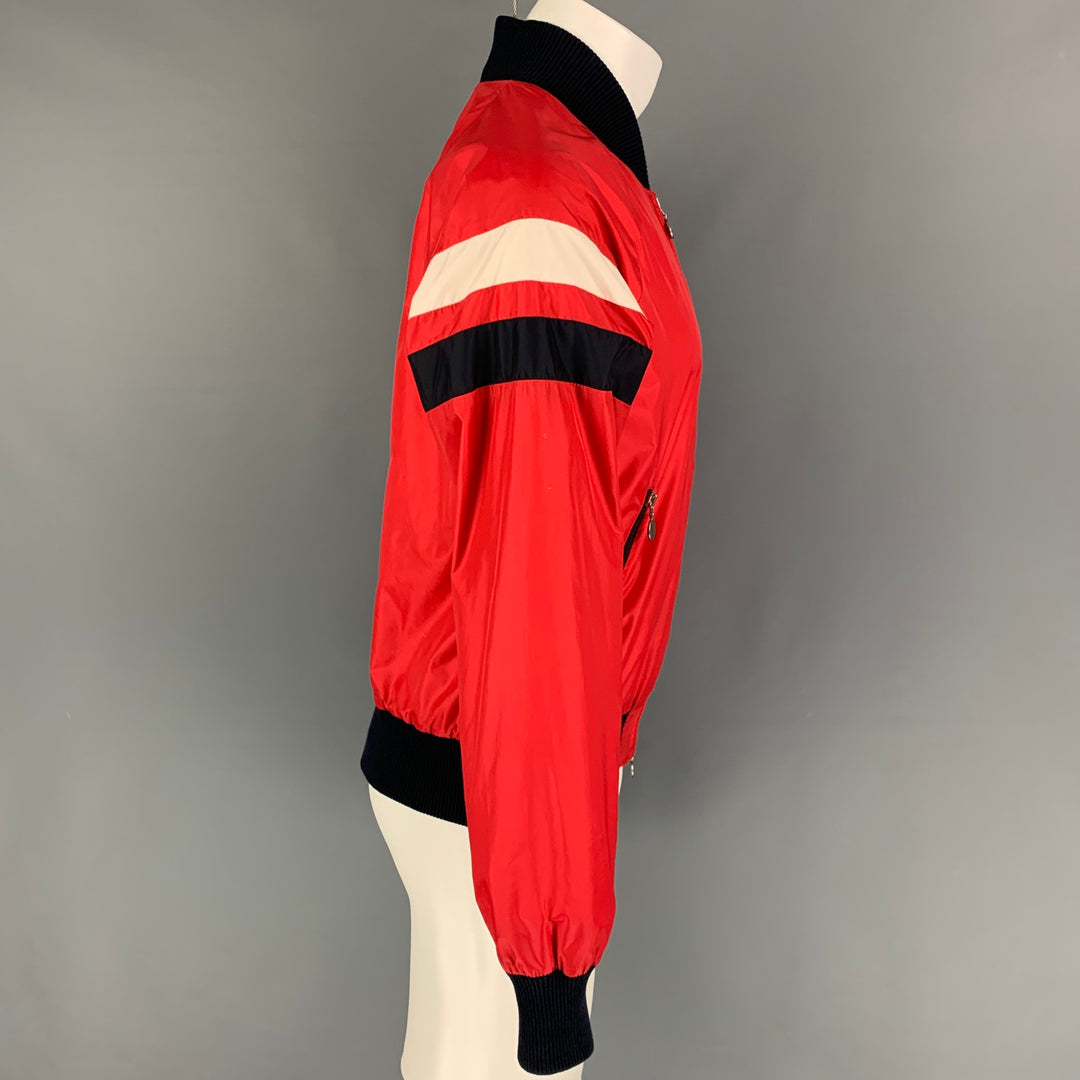 MONCLER Taille S Veste coupe-vent en nylon à rayures blanches et rouges marine