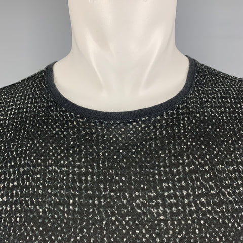 LOUIS VUITTON Size M Black Grey Print Crew-Neck T-shirt