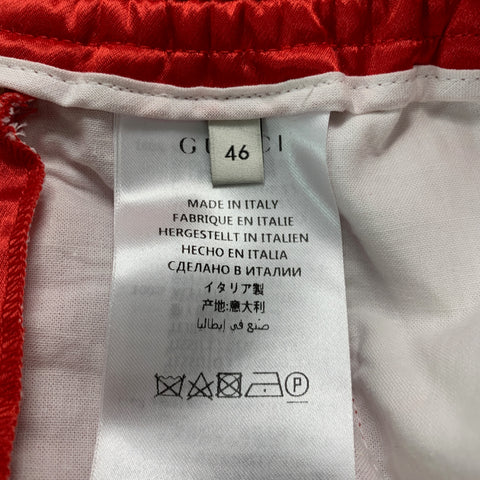 GUCCI Talla 30 Pantalones cortos de acetato con gráfico rojo beige