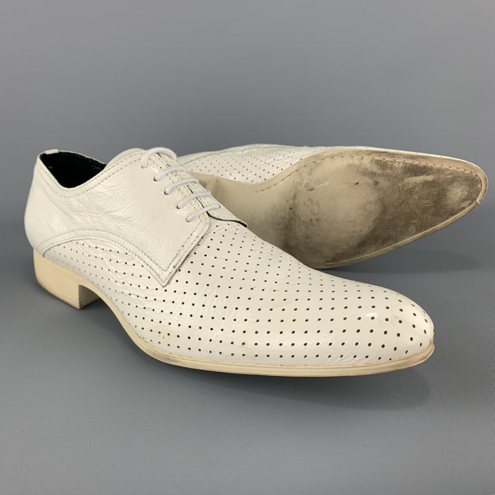 N.D.C. Size 10 White Perforated Patent LeatherPointed Toe Dress Shoes
